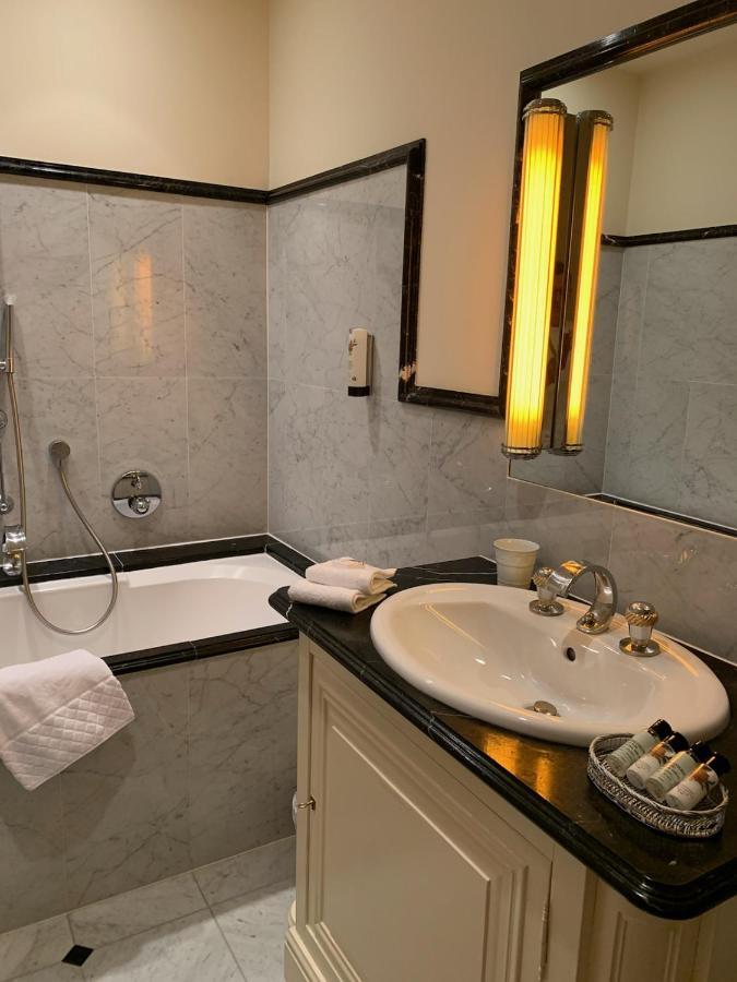 L'An2 Hotel Phalsbourg Bagian luar foto