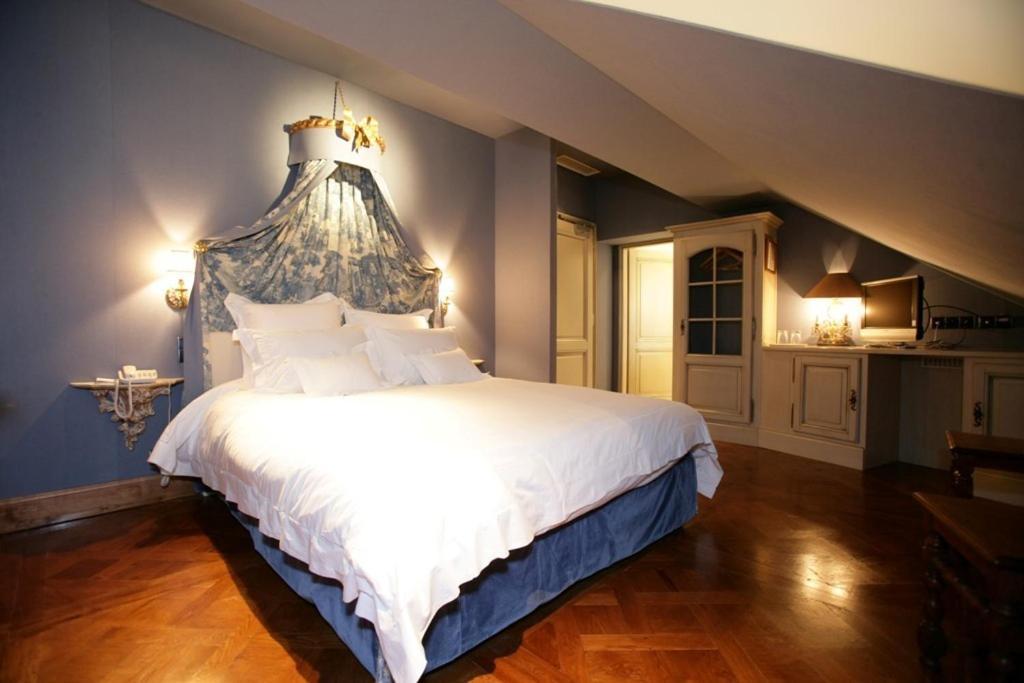 L'An2 Hotel Phalsbourg Ruang foto