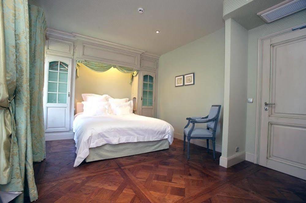 L'An2 Hotel Phalsbourg Bagian luar foto